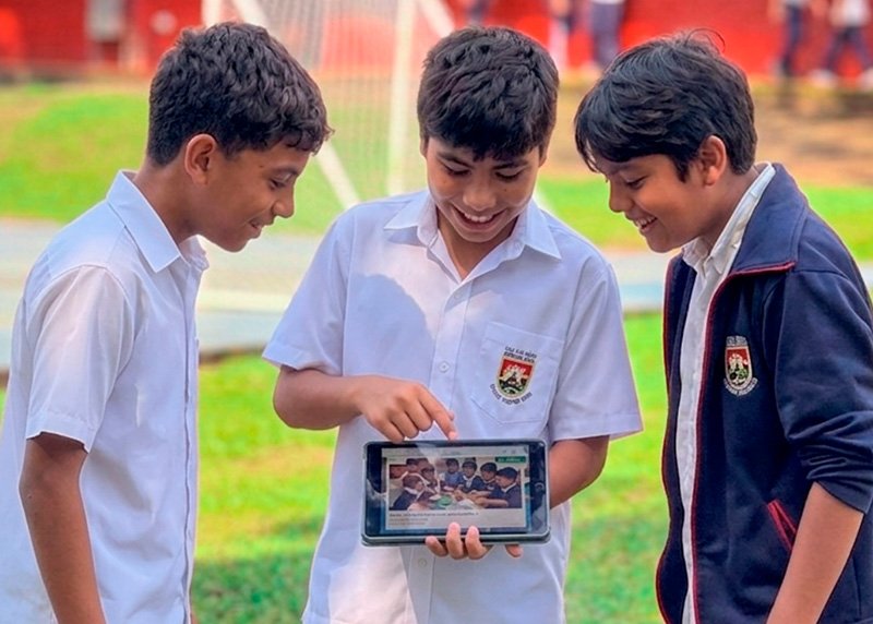 Aprenden robótica, programación y tecnología. 